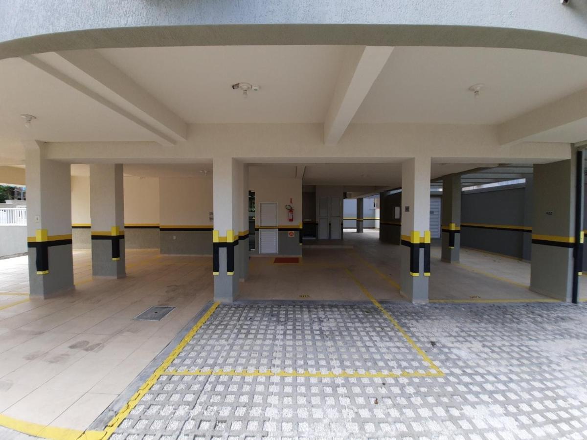 Apartamento 3 Quartos 8 Pessoas A 50 Mts Da Praia De Bombas, A 100M Da Passarela Do Ribeiro Bombinhas Eksteriør bilde